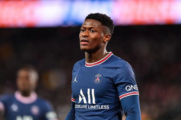 توصیف مدافع پاریسن ژرمن از تمرین کنار مسی، نیمار و امباپه