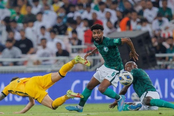  برتری عربستان برابر استرالیا و صعود به عنوان صدرنشین