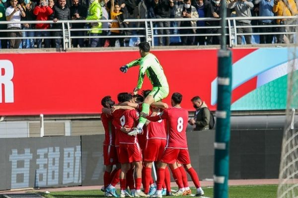 گزارش تسنیم پایان شایعات درباره فوتبال ایران با اظهارنظر مسئولان فیفا تیر کاسبان تعلیق به سنگ خورد