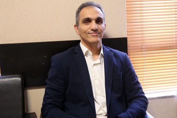 شارکی برای گرایی غیبت نزدیم ستاد مشخص میکند از چه کسی تست بگیرد نه مربی و فدراسیون