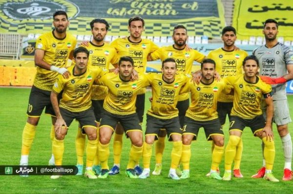 سپاهانیها راهی عربستان شدند عکس