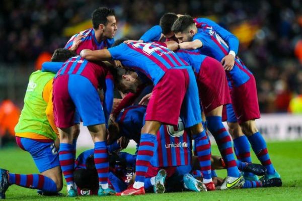  قطار ژاوی از روی سویا هم رد شد