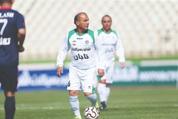  یوسفی  وقتی یحیی دلش با تیم نیست برود  برخی بازیکنان لیاقت پرسپولیس را ندارند