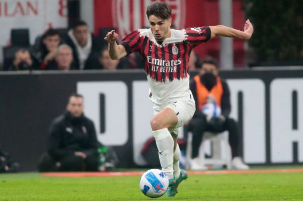  خشم هواداران میلان از پیراهن جدید تیمشان  بدیمن و زشت