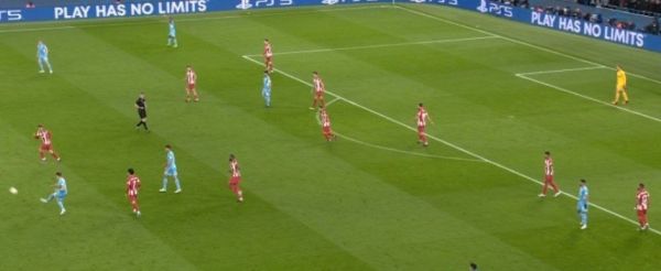 عکس؛ لحظهای که تمام بازیکنان اتلتیکومادرید مشغول دفاع کردن بودند