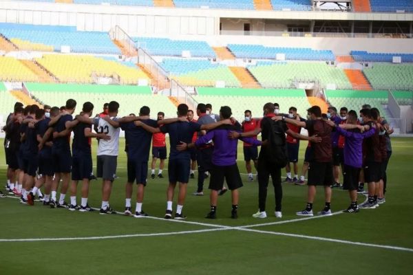 فروش تنها 11 بلیت برای دیدار فولاد و الغرافه