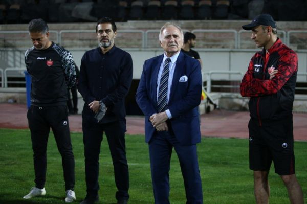  گزارش تمرین پرسپولیس  تمرین شبانگاهی سرخپوشان با حضور یک پیشکسوت