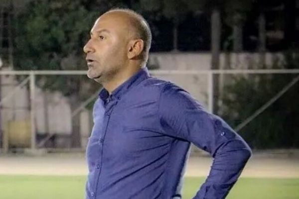 سرمربی خلیج فارس ماهشهر برای جام حذفی سرمایهگذاری کردهایم بازیکنان ما به جایگاه حریف و خودشان نگاه نمیکنند