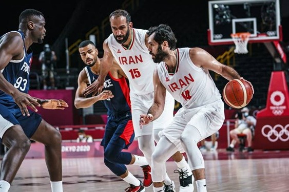 با کاپیتان صمد از درس و لیگبرتر و رئیس جدید تا انتقاد به مهرام و بحث دو رگهها