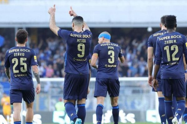 تاریخسازی پورتو بعد از ۴۴ سال در روز گلزنی طارمی