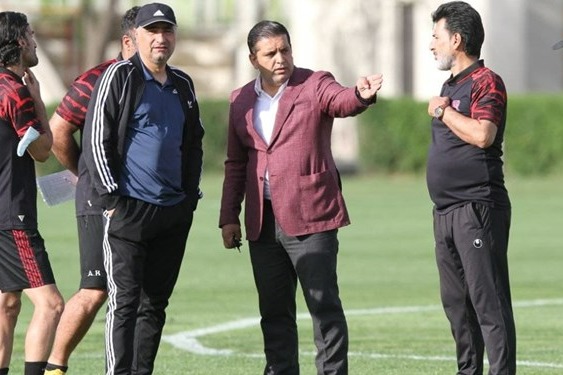 سیفاللهپور استقلالیها نباید ناراحت شوند امروز باید داوران برنده باشند