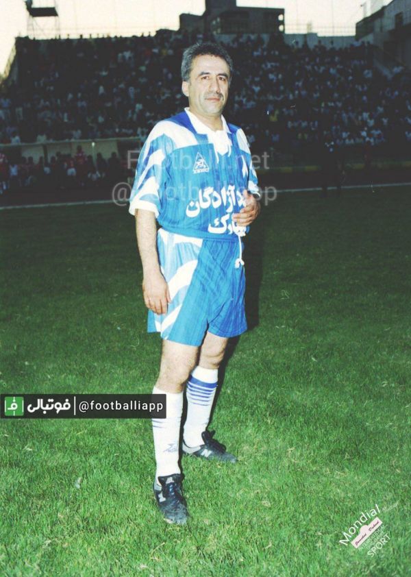  نوستالژی  مهدی حاج محمد با پیراهن تیم پیشکسوتان استقلال در سال ۱۳۷۵