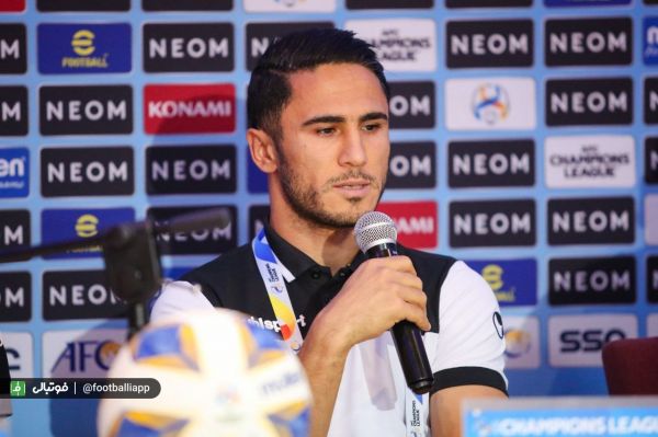 هافبک سپاهان دو بازی با التعاون شرایط را برای ما روشن می کند