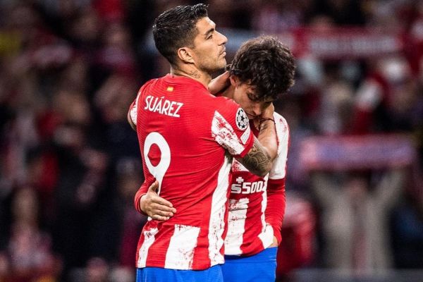  عکس؛ دلداری ستاره سابق بارسلونا به ژائو فلیکس پس از حذف مقابل منچسترسیتی