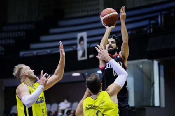  جمشیدی  بازی را به مسائلی غیر از بسکتبال باختیم  از شیمیدر بهتر بودیم