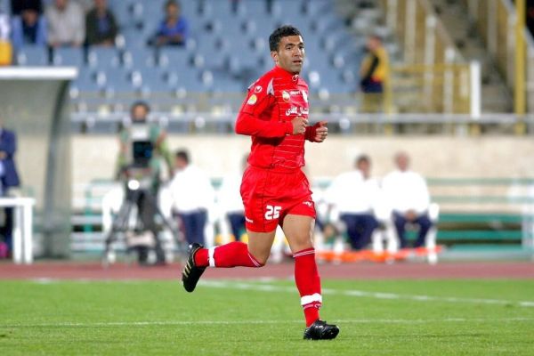 شیری به ناچار به استقلال رفتم اگر با علی کریمی هم نسل نبودم ۱۰۰ بازی ملی داشتم