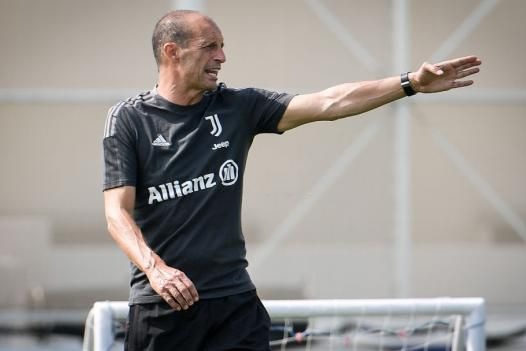  جام حذفی تنها گزینه در دسترس یوونتوس  شغل الگری در خطر است