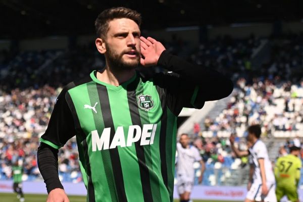 لیورپول به جمع باشگاههای علاقهمند به ملیپوش ایتالیایی ملحق شد