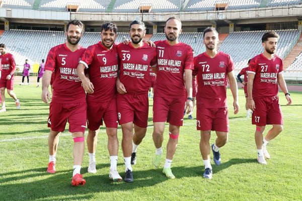 تمرین تیم نساجی در ورزشگاه آزادی برگزار شد عکس