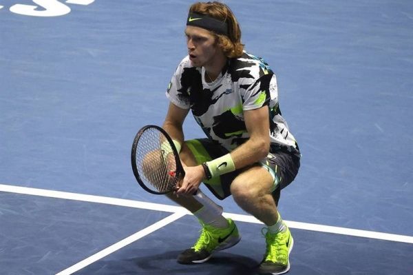 پاسخ انگلیس به پرسشی درباره پذیرش روسها در تنیس ویمبلدون