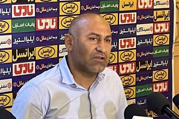 قنواتی برای بازیکنانم در رختکن دست زدم با یک اشتباه از تورنمنت کنار رفتیم