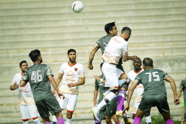  شش گل در دیدار دوستانه  پیروزی پرگل تیم فوتبال مس رفسنجان مقابل هوادار