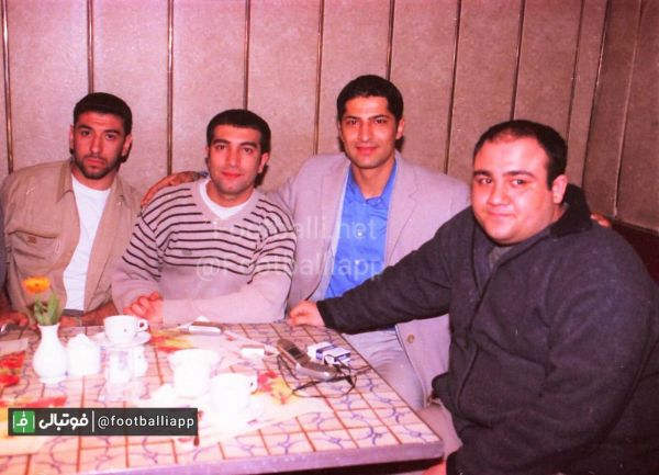  نوستالژی  تصویری جالب از پشت صحنه سریال زیرآسمان شهر در سال ۱۳۸۰ با حضور مهران غفوریان، زنده یاد مهردادمیناوند، مجیدصالحی و زنده یاد علی انصاریان