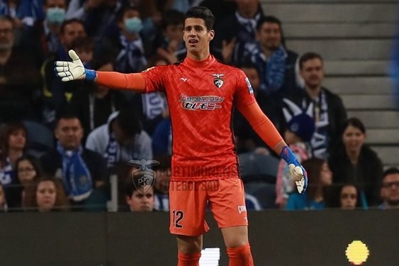  نیمکت‌نشینی نیازمند پس از ۷ گل