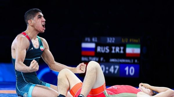 کشتی آزاد قهرمانی آسیا معرفی نفرات برتر 5 وزن نخست ۳ طلا به ایران رسید