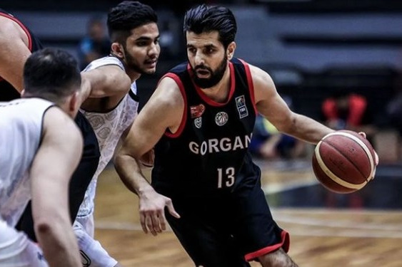 ستاره تیمملی بسکتبال از وضعیت زمین آزادی انتقاد کرد