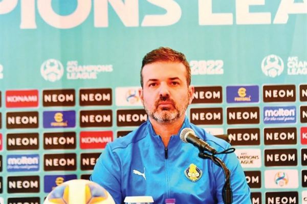 استراماچونی بازی خوبی مقابل فولاد داشتیم برابر آخال باقدرت ظاهر میشویم