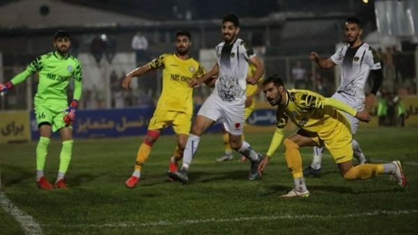 احضار مربی و دروازهبان پارس جم پس از شکست سنگین