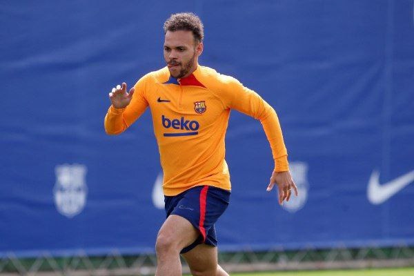  مهاجمی که ژاوی به او بی‌محلی می‌کند کرونا گرفت