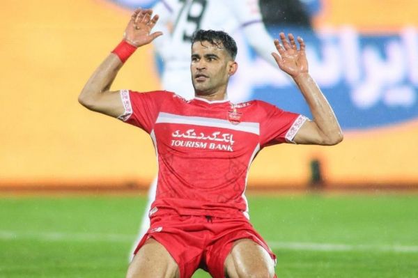  عمل جراحی مهاجم پرسپولیس با هزینه شخصی