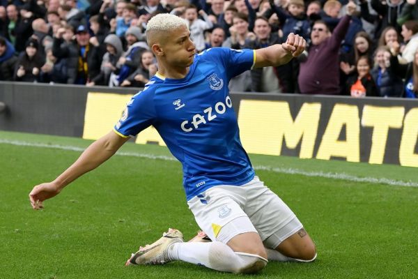 لمپارد و شکست دادن تیمی که او را اسطوره خود میداند