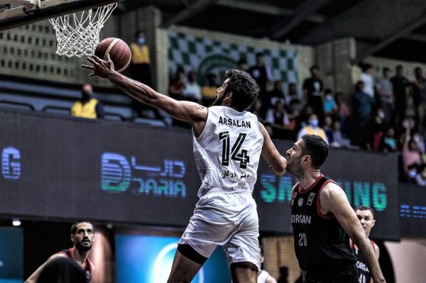 حواشی فینال لیگ بسکتبال بینظمی در مدیریت هواداران