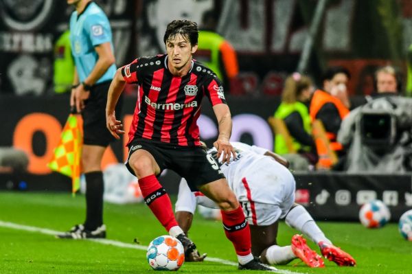 از نگاه هواداران؛ آزمون بهترین بازیکن لورکوزن مقابل فرانکفورت عکس