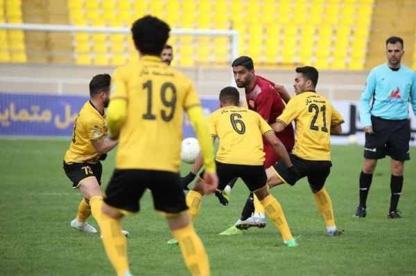  میزبانی دیدار شهرخودرو - صنعت نفت به کدام ورزشگاه می‌رسد