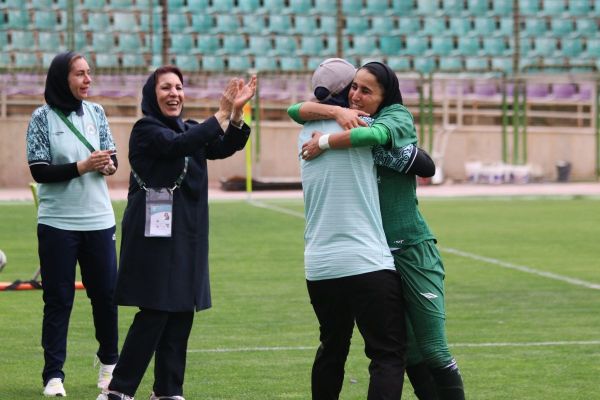گزارش تصویری اختصاصی ذوب آهن 9 - ملیپوشان شهرکرد صفر لیگ برتر بانوان