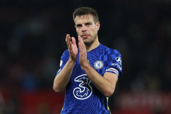 جزییات توافق مدافع 32 ساله با بارسلونا