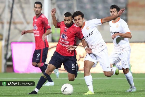 نساجی مازندران صفر - مس رفسنجان دو مس با گلهای دقایق آخر قهرمان جام حذفی را شکست داد