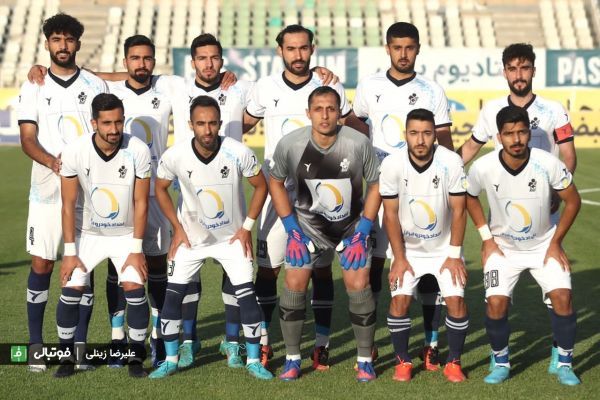 پیکانیها ممنوعالمصاحبه شدند