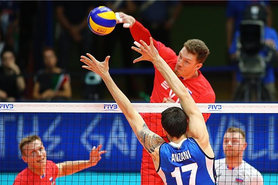 بلندقامتترین بازیکنان والیبال باشگاه های آسیا در کدام تیمها حضور دارند