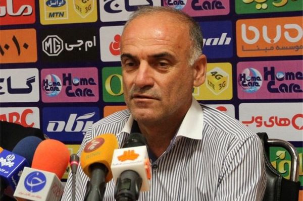 منصوریان با اخلاقش آرامش را به نفت برگرداند استقلال ۹۹ درصد قهرمان است