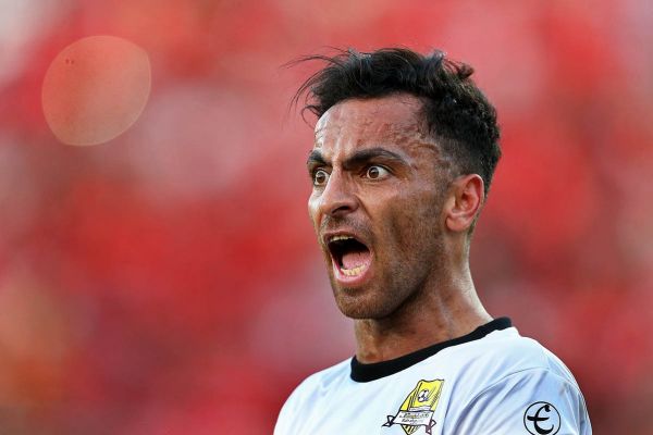 عبدی کار این چند پیشکسوت نفرت انگیز است