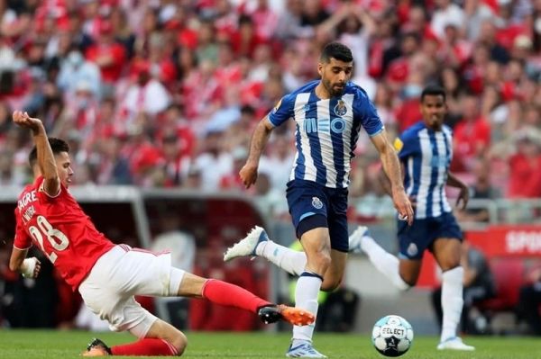 مدیر ارتباطات پورتو به طارمی هجوم آوردند و علیه او پویش درست کردند