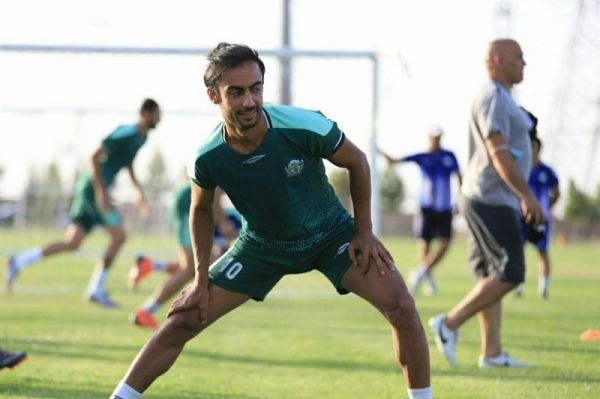  سینگ با وکلای ایرانی، باشگاه هندی را در CAS محکوم کرد