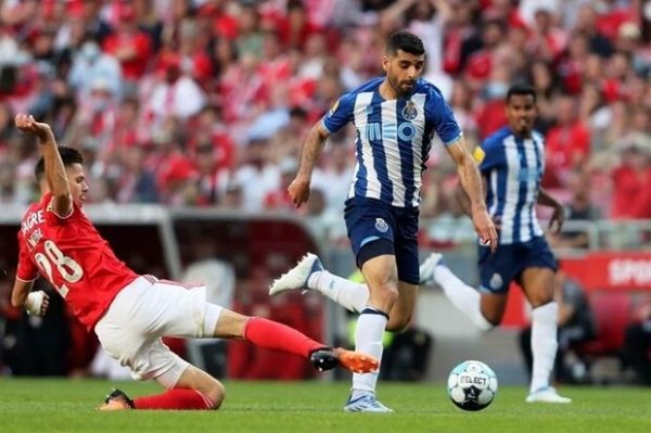 در روزنامه اسپورتینگ صورت گرفت؛ حمله به پورتو و اتهام قهرمانی تیم طارمی با کمک «پدرخوانده»