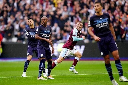  با توقف منچسترسیتی کورس قهرمانی لیگ برتر انگلیس داغ شد