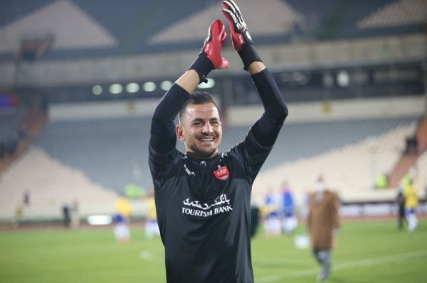 شکستن سکوت دروازهبان پرسپولیس لک حق ندارید درباره من و فنایی حرف بزنید